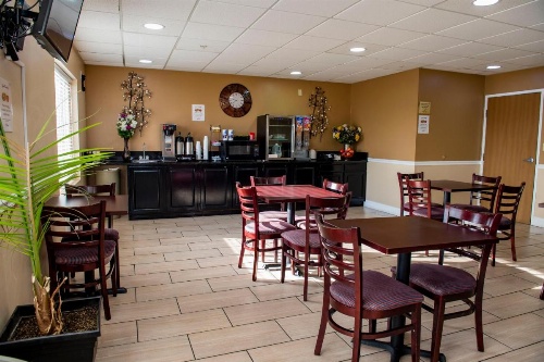 Rodeway Inn Central Colorado Springs image 25