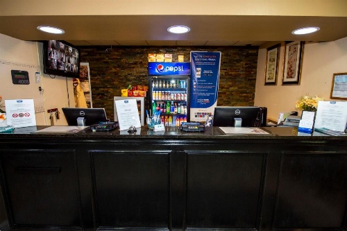 Rodeway Inn Central Colorado Springs image 27