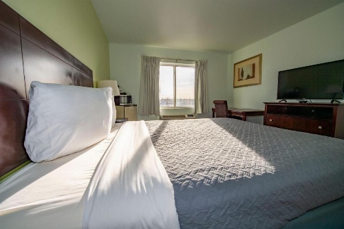 Rodeway Inn Central Colorado Springs image 33