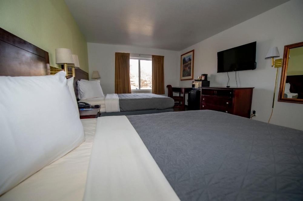 Rodeway Inn Central Colorado Springs