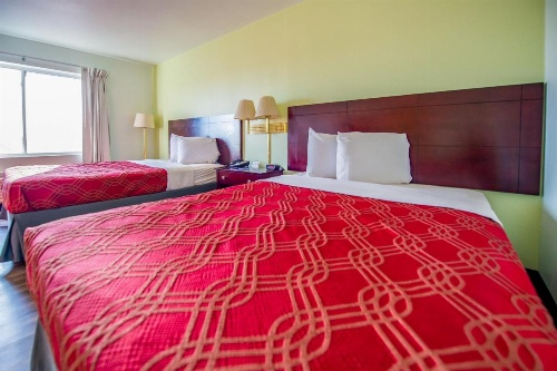 Rodeway Inn Central Colorado Springs image 44