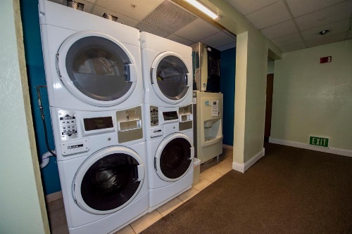 Rodeway Inn Central Colorado Springs image 7