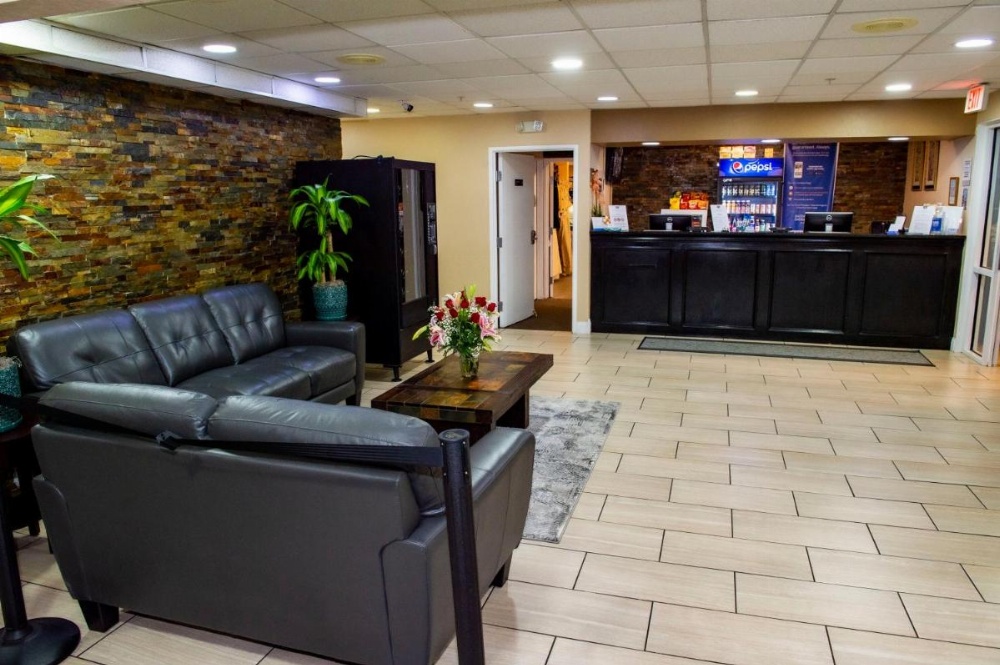 Queen Room with Two Queen Beds - Accessible/Non Smoking